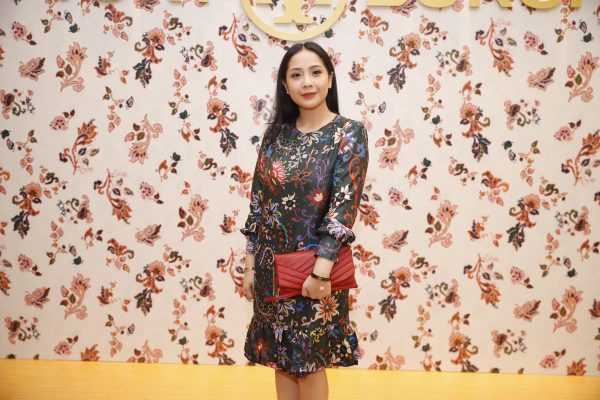 NAGITA SLAVINA, MAIA ESTIANTY, TATJANA SAPHIRA, ANDIEN STOLE THE ATTENTION IN TORY BURCH