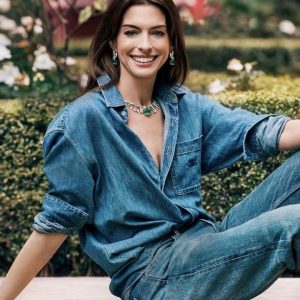 ANNE HATHAWAY’S STYLE REINVENTION