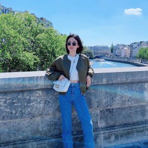 THE STARS IN DENIM: ANNE HATHAWAY, SONG HYE-KYO