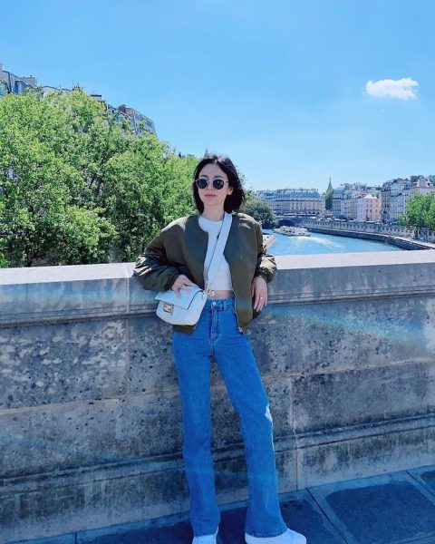 THE STARS IN DENIM: ANNE HATHAWAY, SONG HYE-KYO