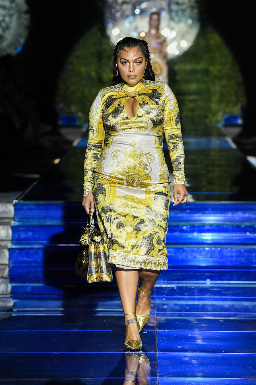 VERSACE BY FENDI - FENDI BY VERSACE - Time International