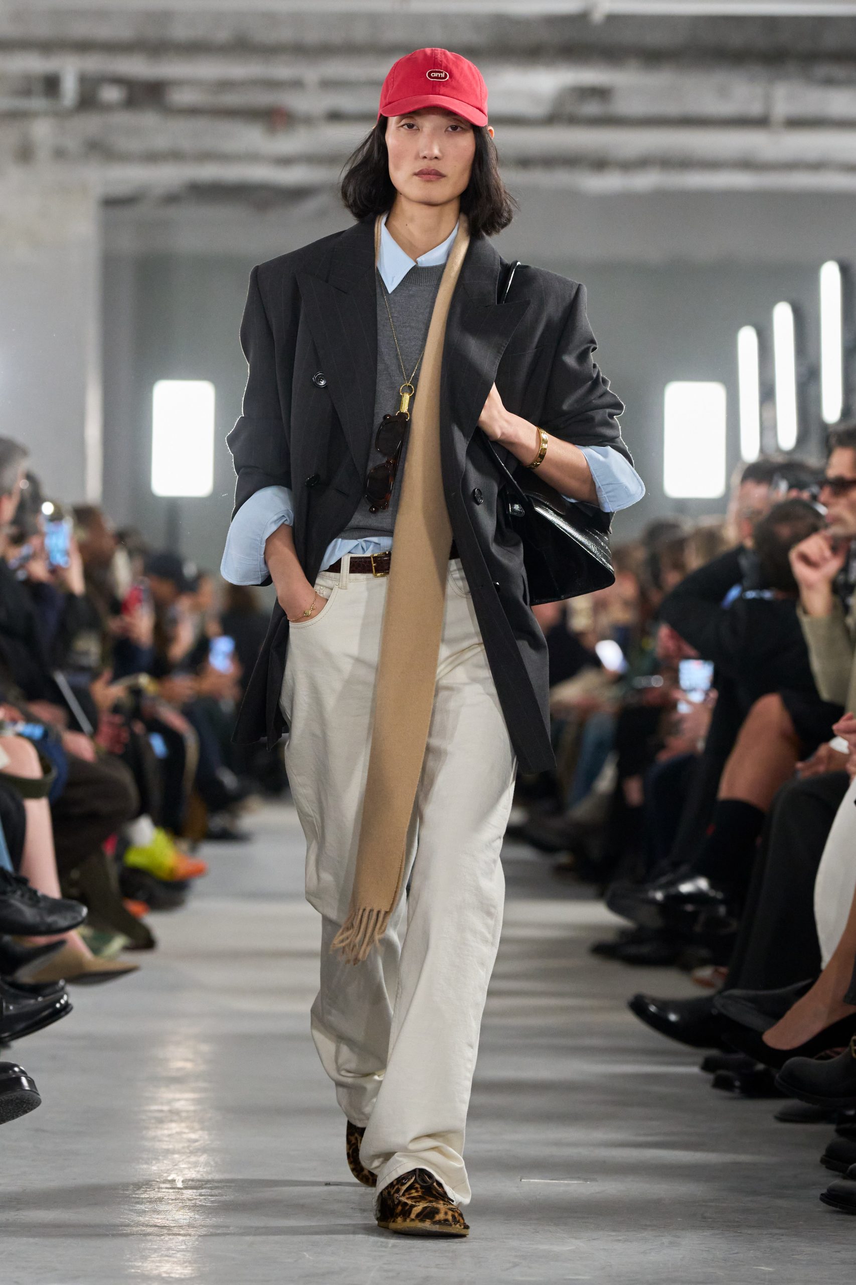 AMI_FW26_SHOW_RUNWAY LOOKS_22