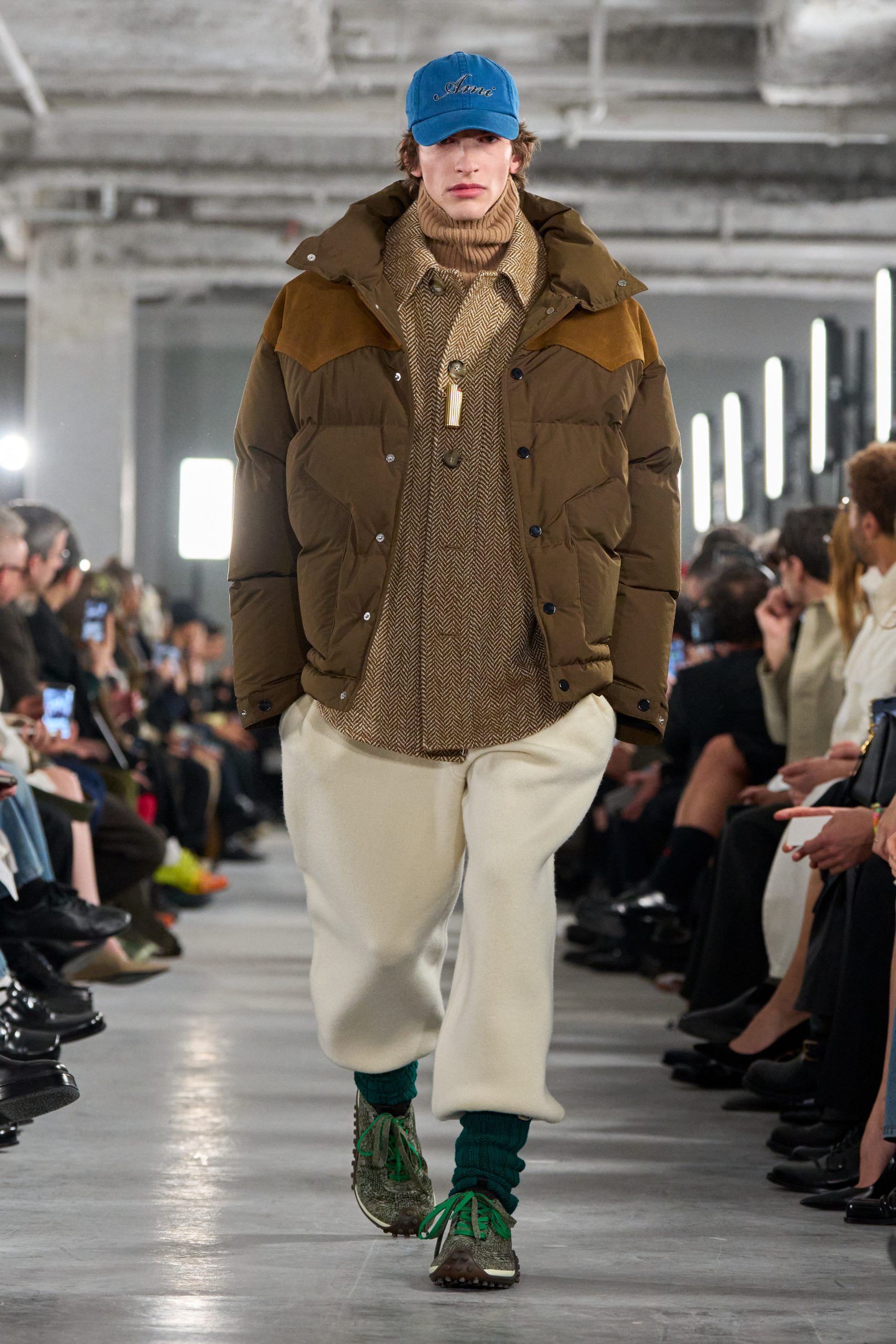 AMI_FW26_SHOW_RUNWAY LOOKS_33