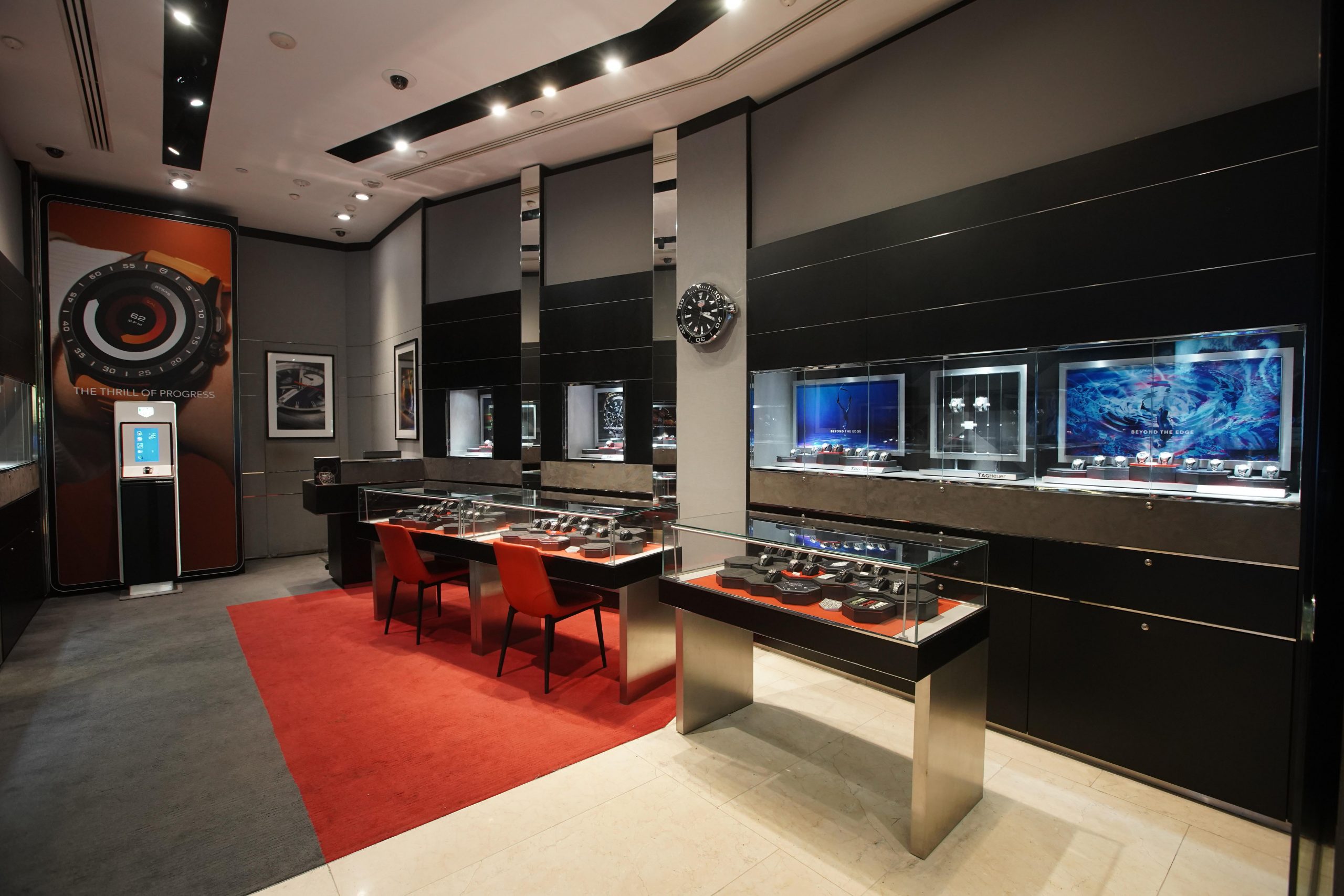 TAG Heuer Stores Time International