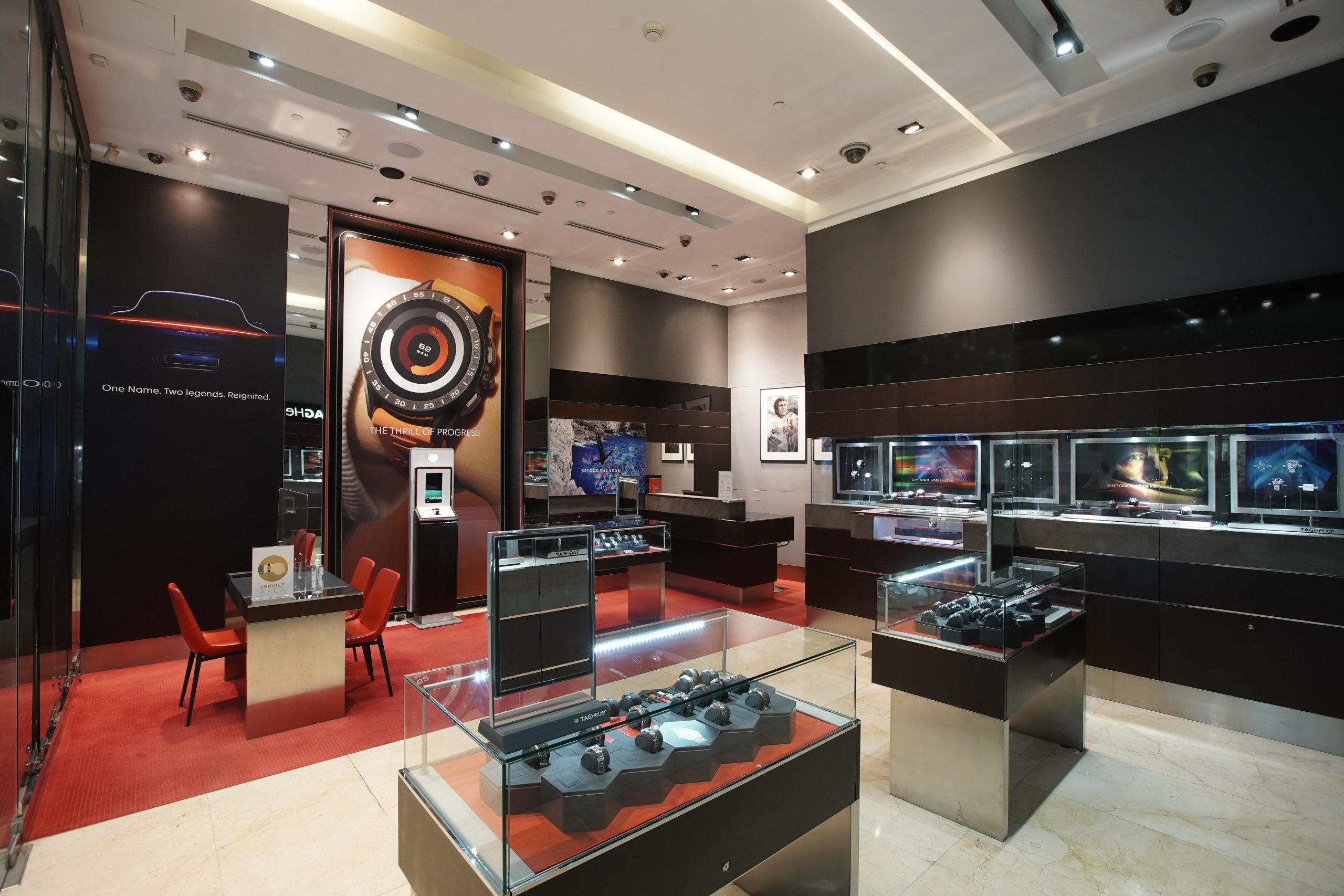 TAG Heuer Stores Time International