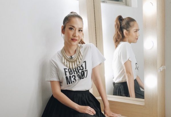 BUNGA CITRA LESTARI: THE CASUAL YET PROPER TV LOOK