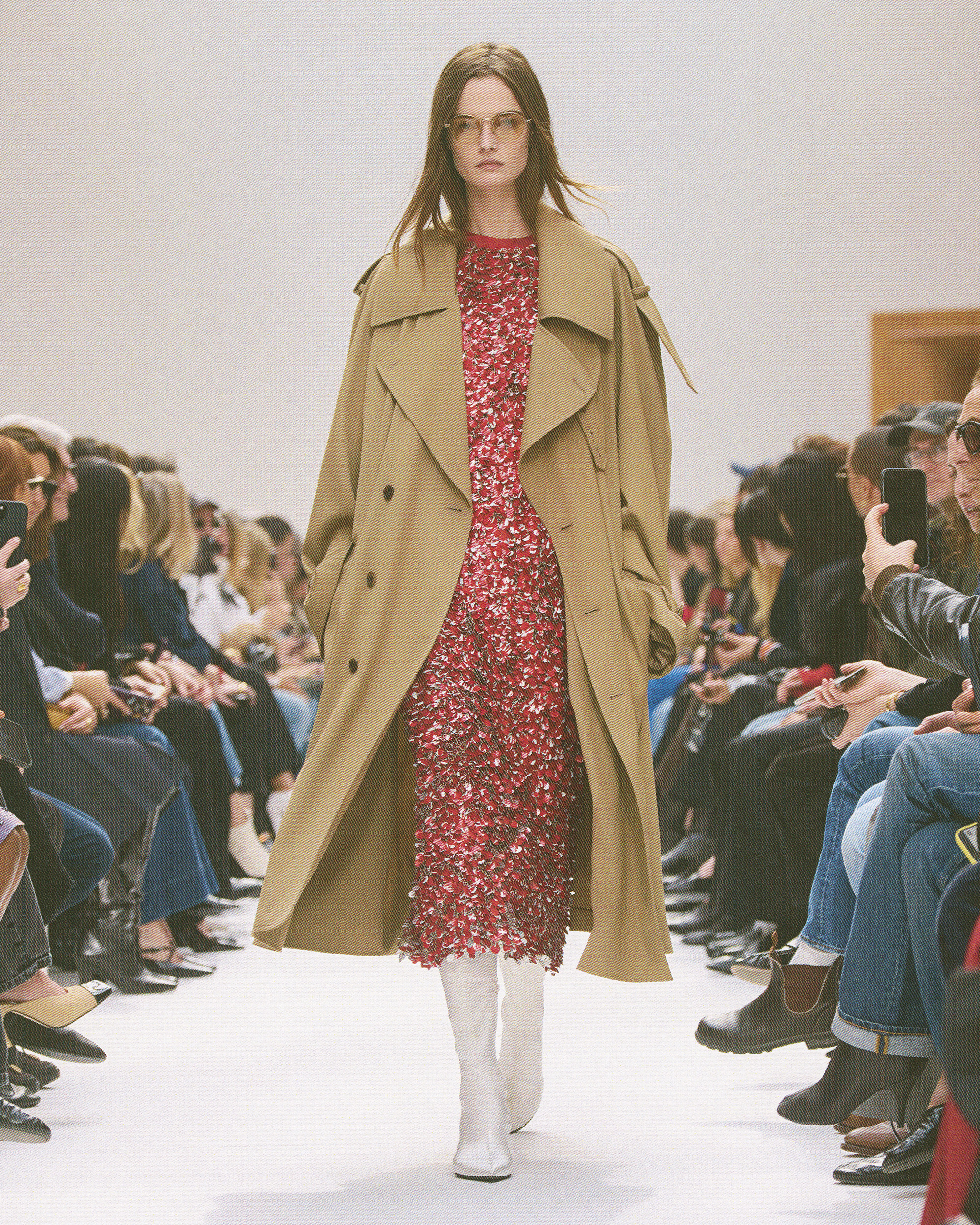 CELINE_070326_WINTER2026_SHOW_RUNWAY_KEYLOOKS_4X5_LOOK_32