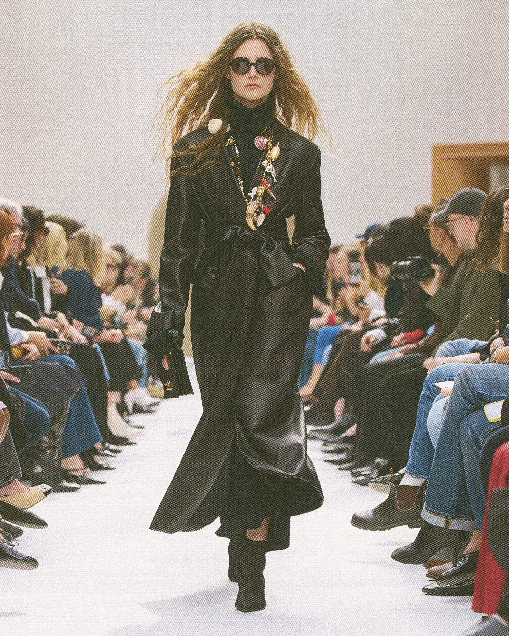 CELINE_070326_WINTER2026_SHOW_RUNWAY_KEYLOOKS_4X5_LOOK_54