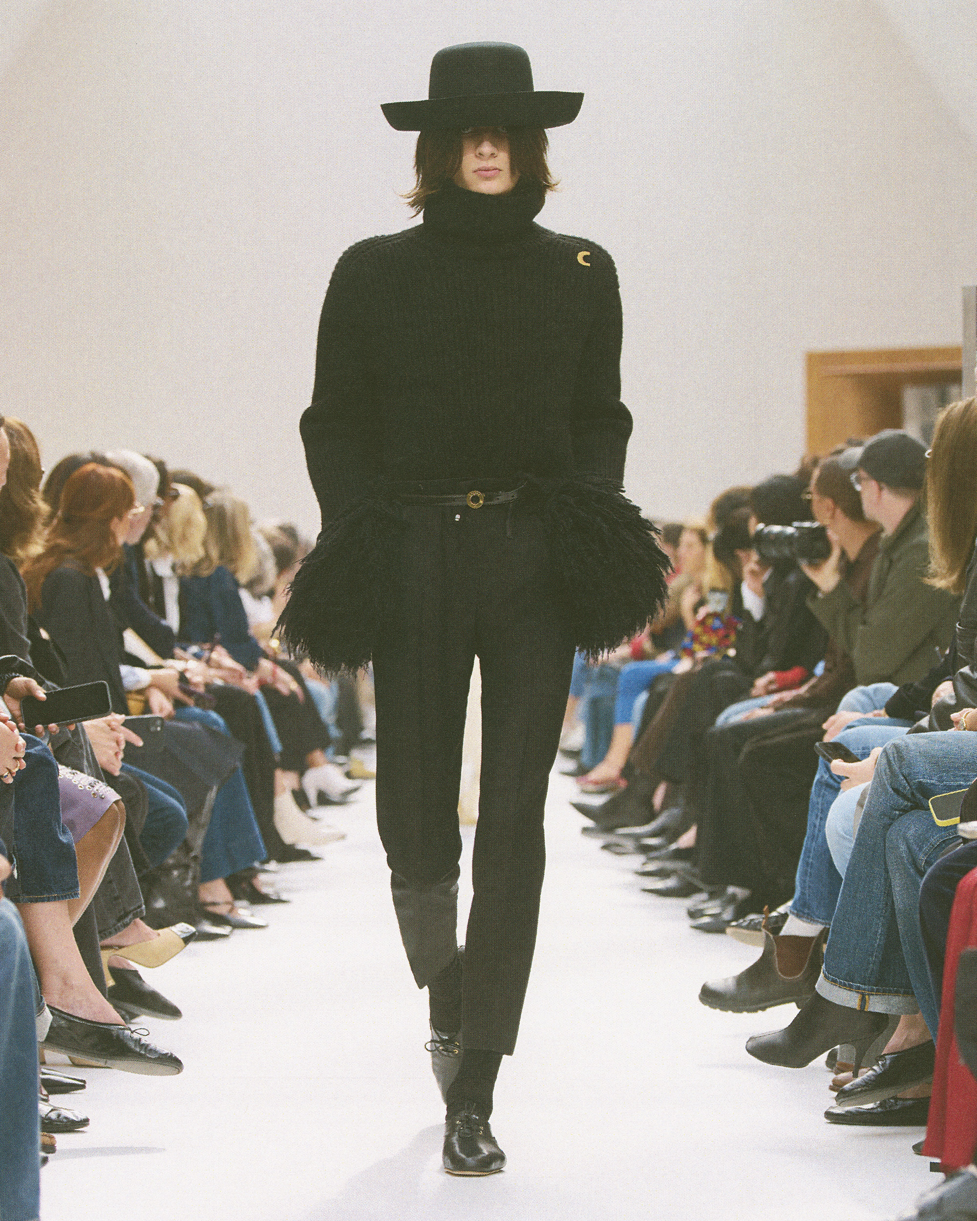 CELINE_070326_WINTER2026_SHOW_RUNWAY_KEYLOOKS_4X5_LOOK_65