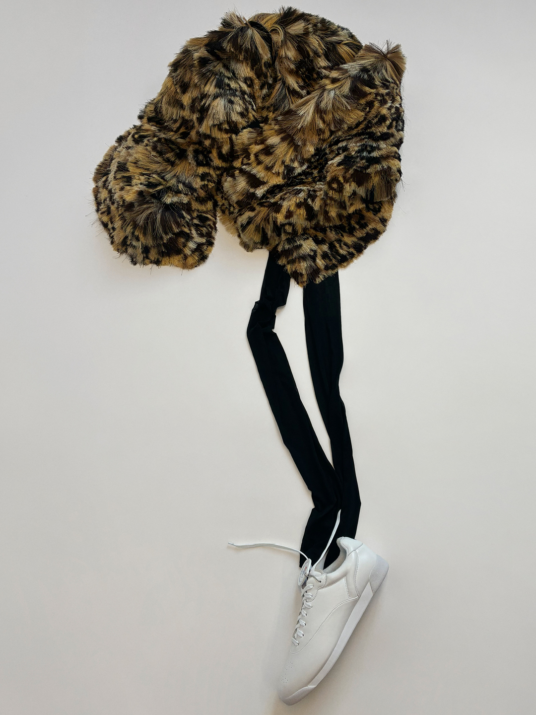 CELINE_REEBOK_3X4_72DPI_07