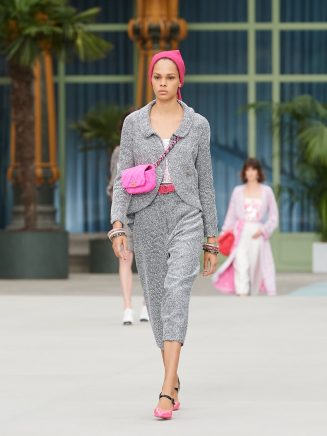 CHANEL CRUISE 2019/2020 COLLECTION - Time International