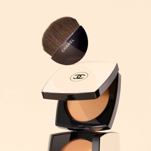 The New CHANEL Les Beiges Healthy Glow Sheer Powder