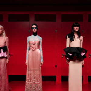 VALENTINO Fall/Winter 2025-26 Show: Le Méta Théatre Des Intimités