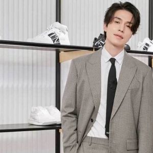 MODERN MAN: THE VERSATILE STYLE OF KOREAN ACTOR LEE DONG WOOK