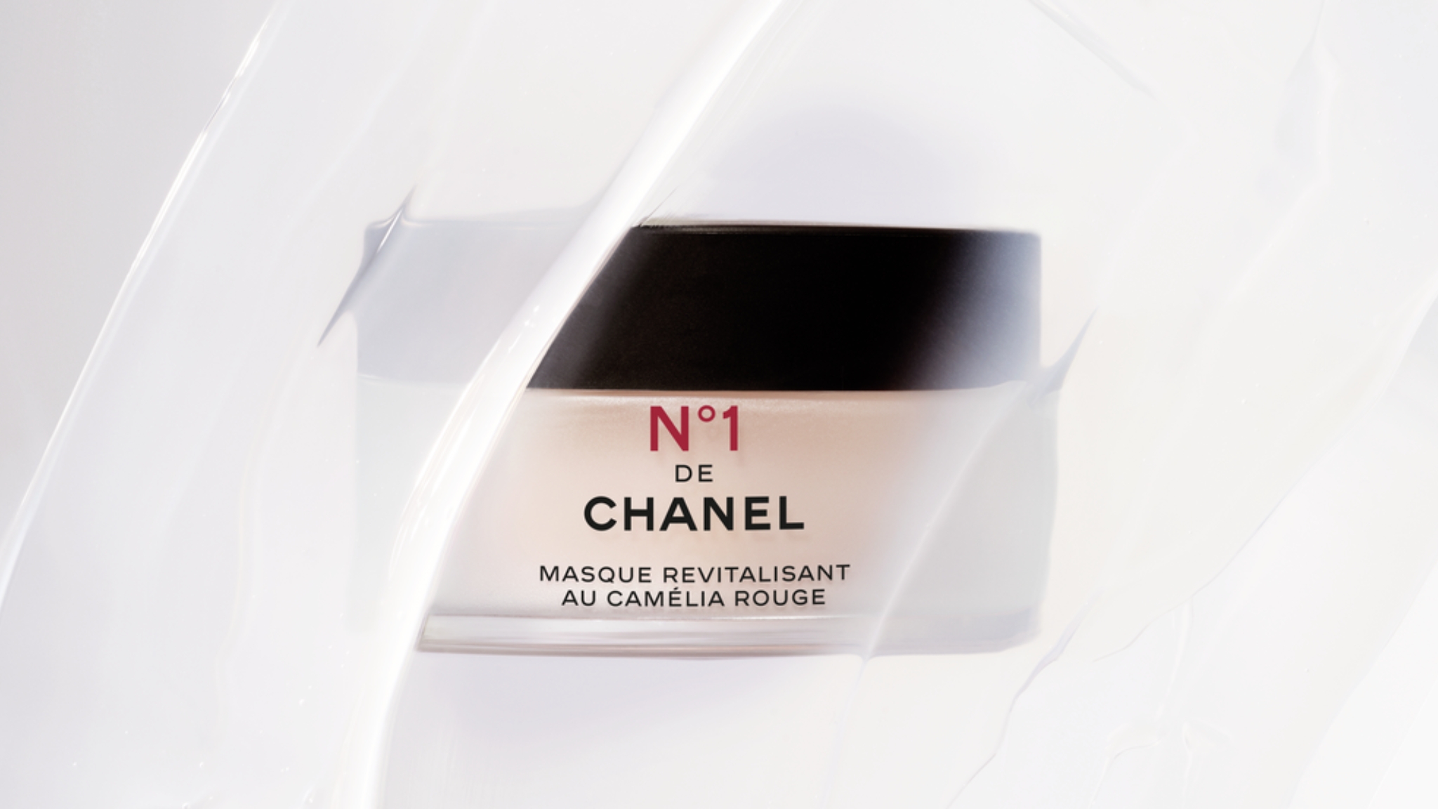 CHANEL Introduces New N°1 De Chanel Revitalizing Mask