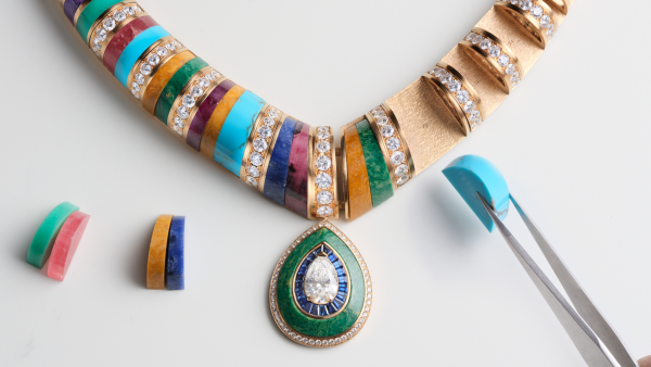 Piaget Unveils Shapes of Extraleganza High Jewellery Collection