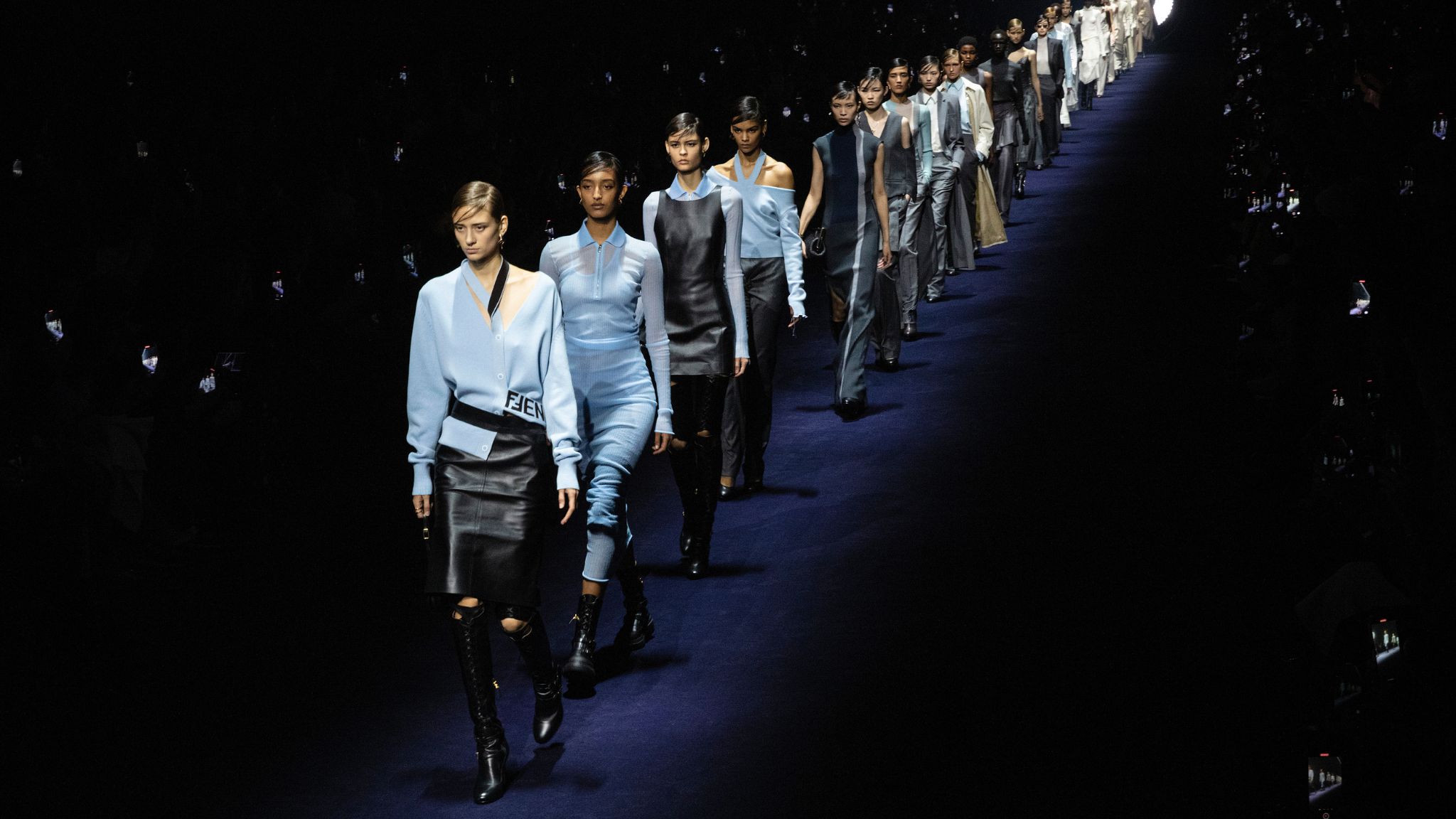 FENDI Women Fall/Winter 2023-24 Show