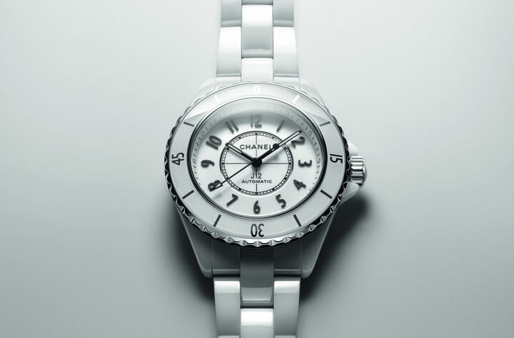 Introducing - Chanel J12 33mm Calibre 12.2 (Watches and Wonders )