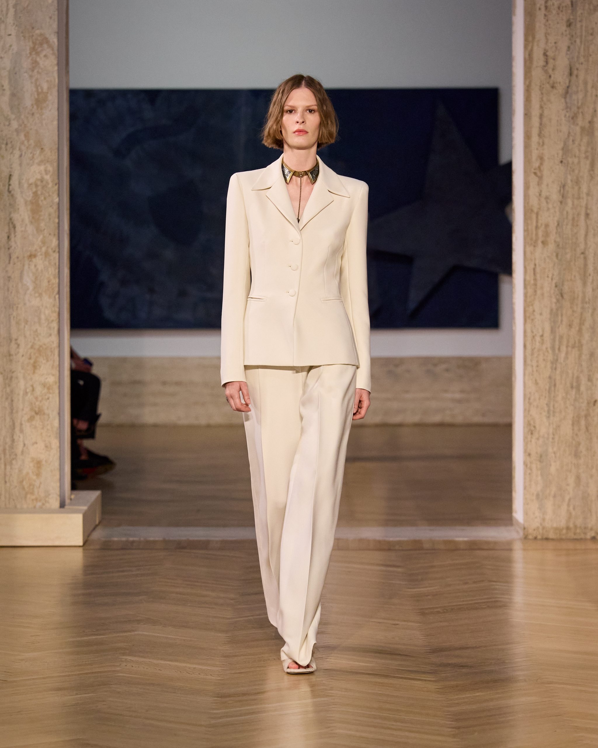 Fendi fw26 runway looks 4x5 013