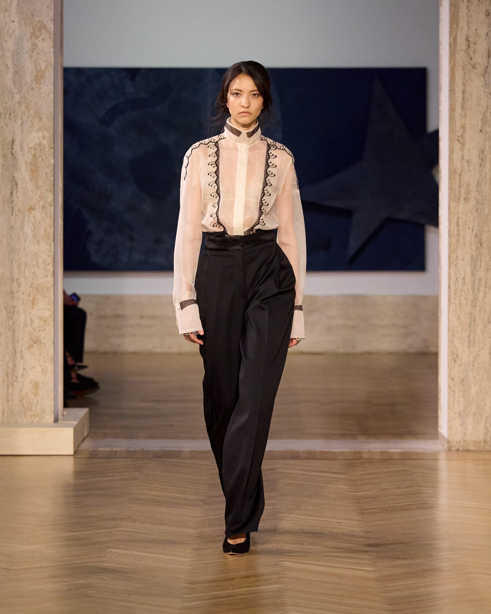 Fendi fw26 runway looks 4x5 021