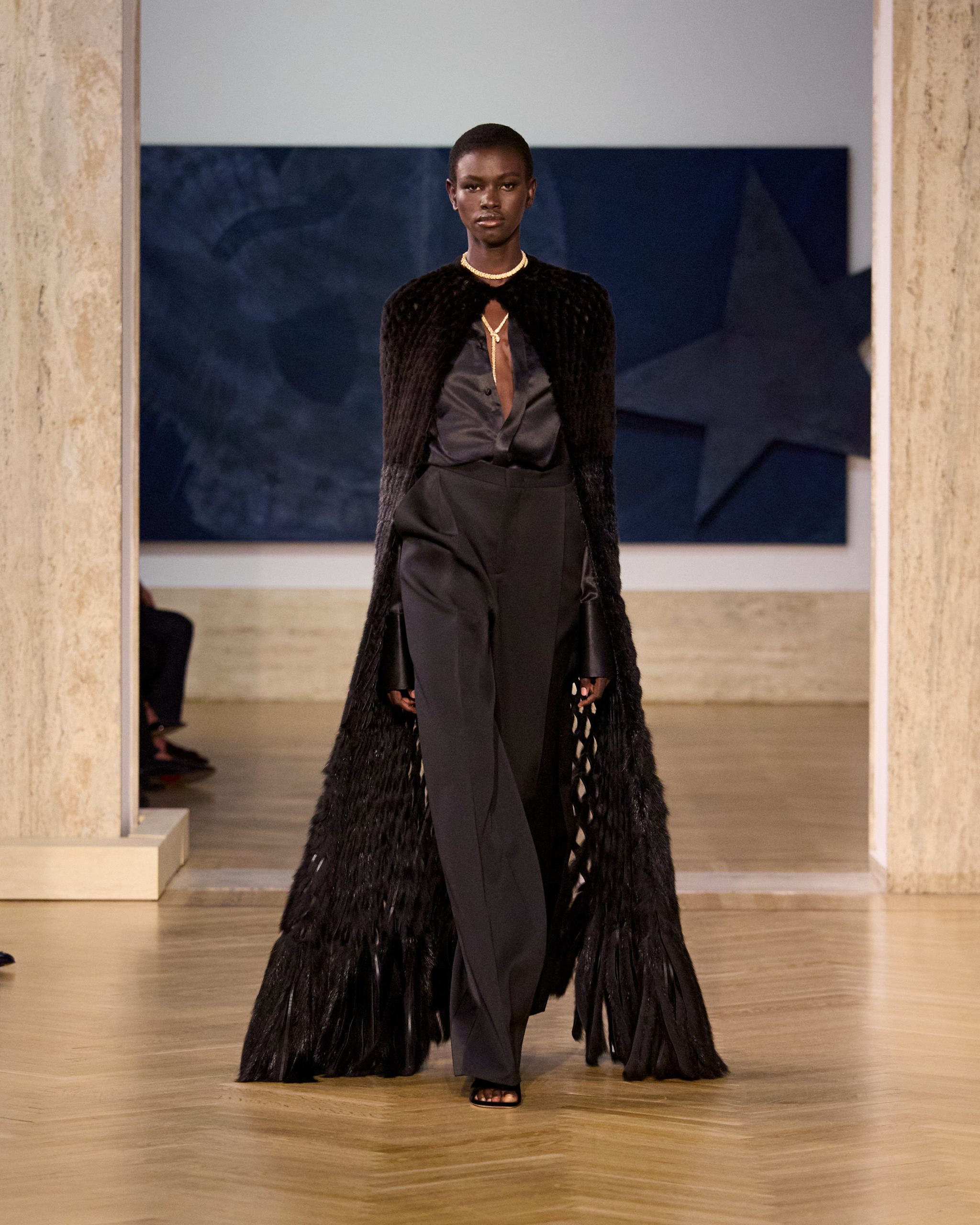Fendi fw26 runway looks 4x5 024