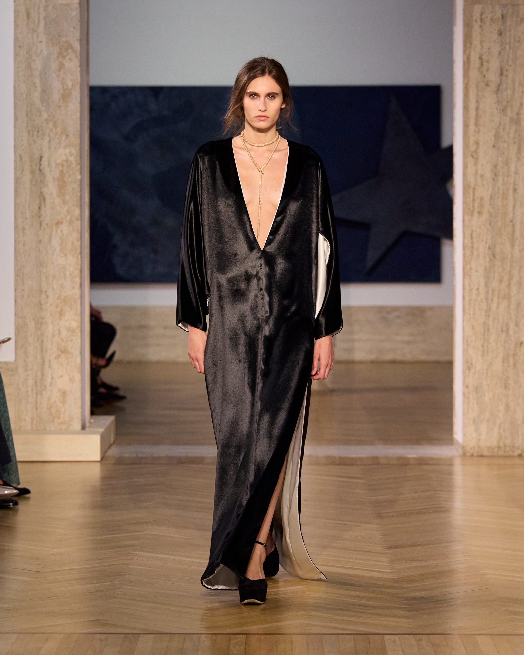 Fendi fw26 runway looks 4x5 043