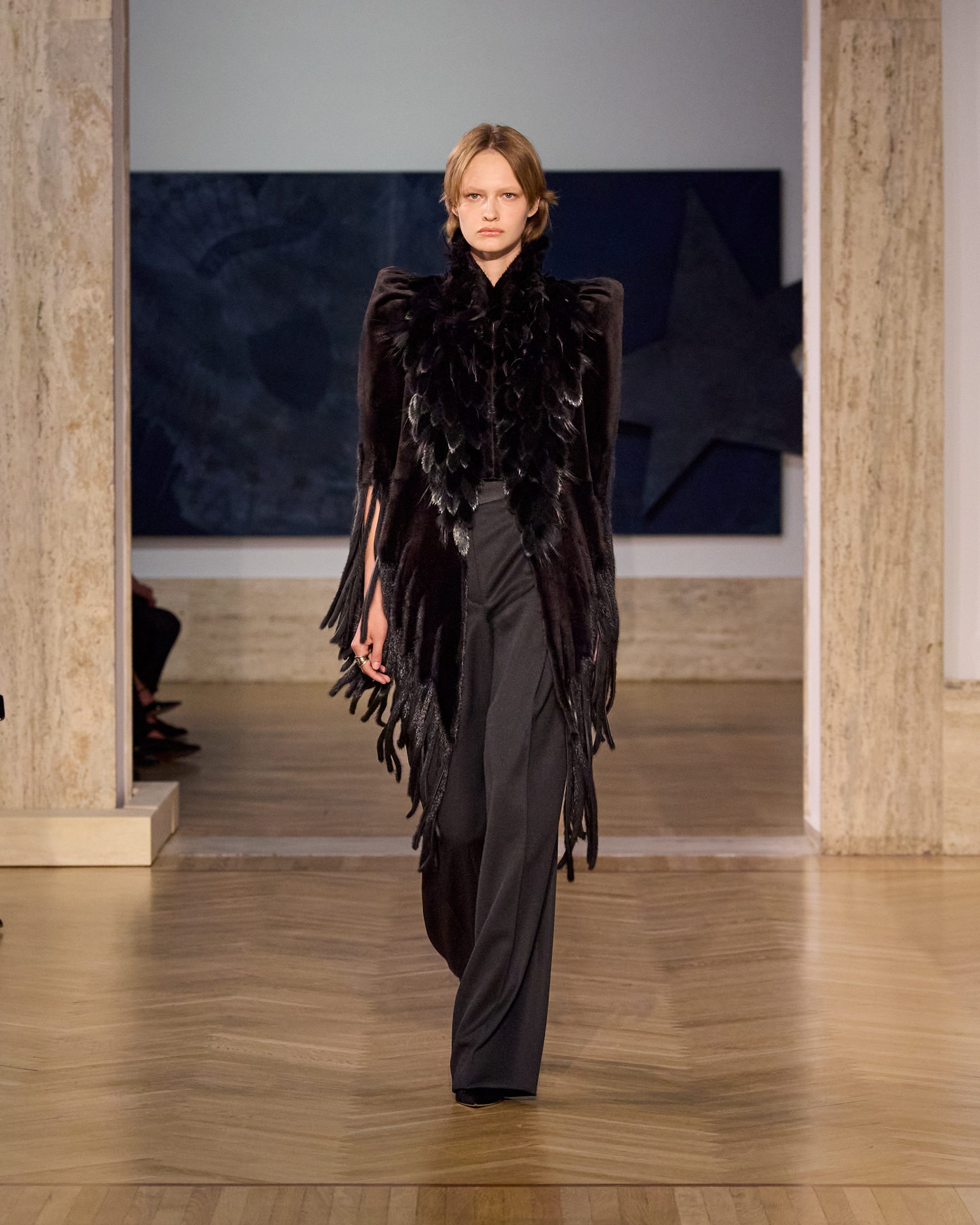 Fendi fw26 runway looks 4x5 046