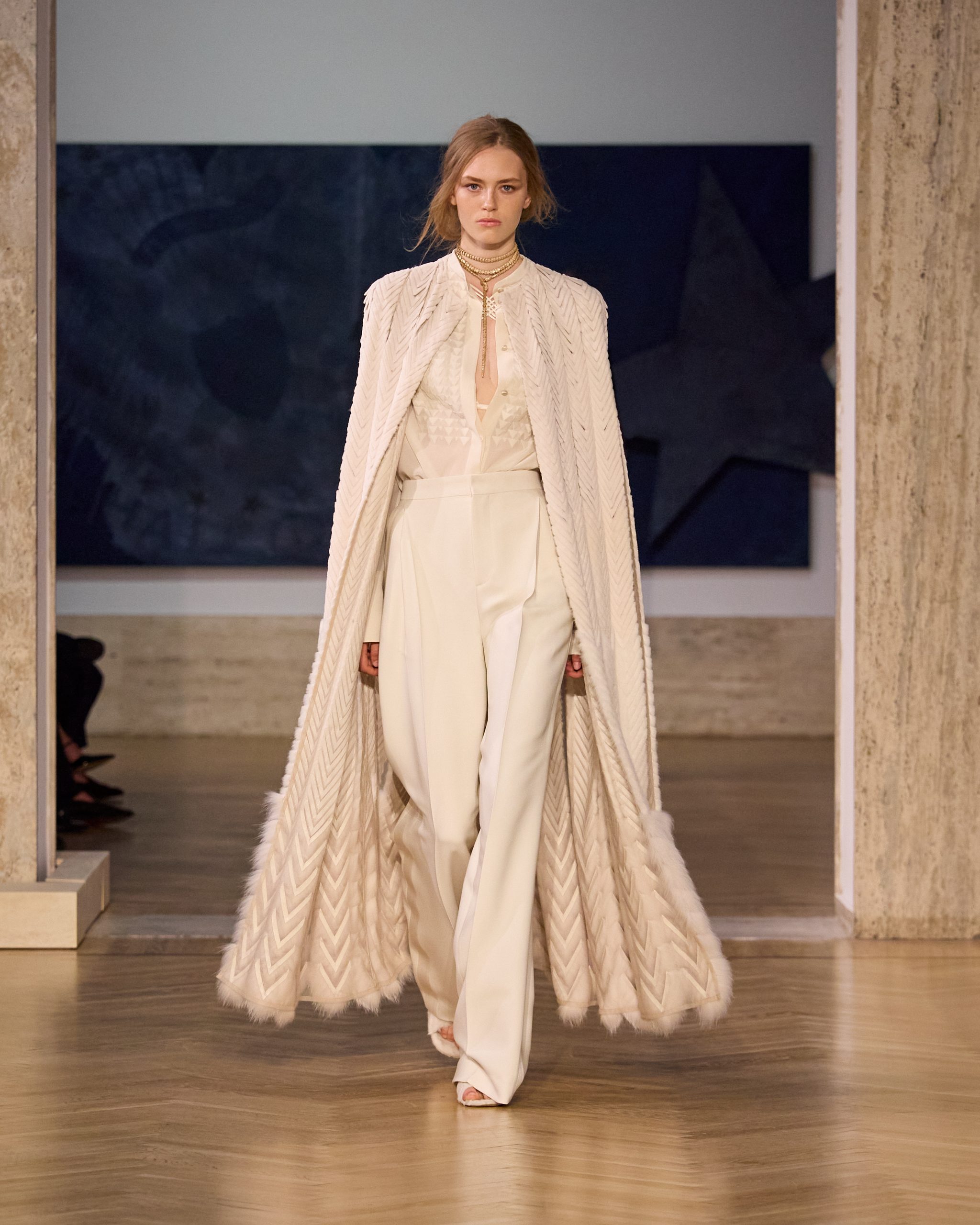 Fendi fw26 runway looks 4x5 053
