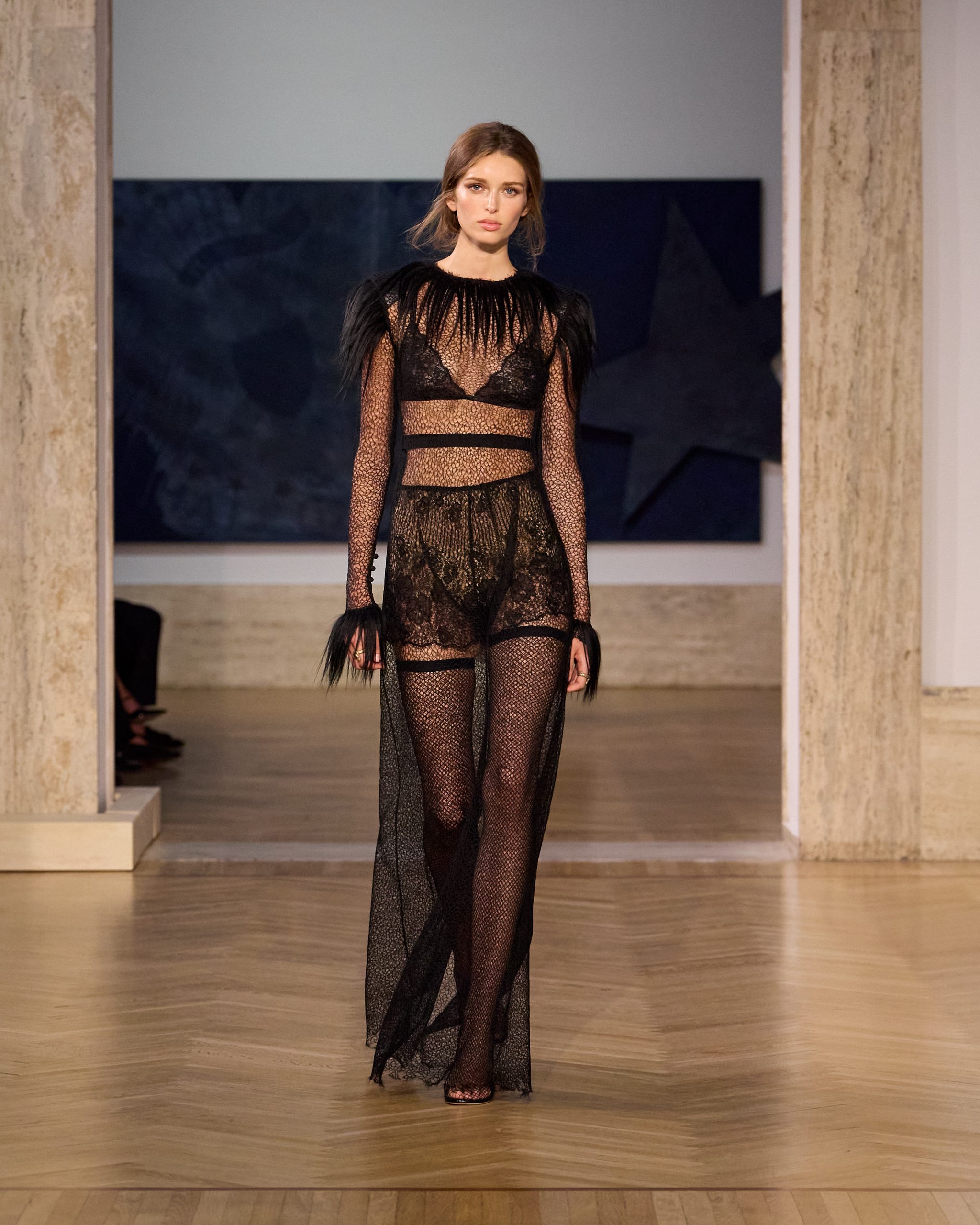 Fendi fw26 runway looks 4x5 054