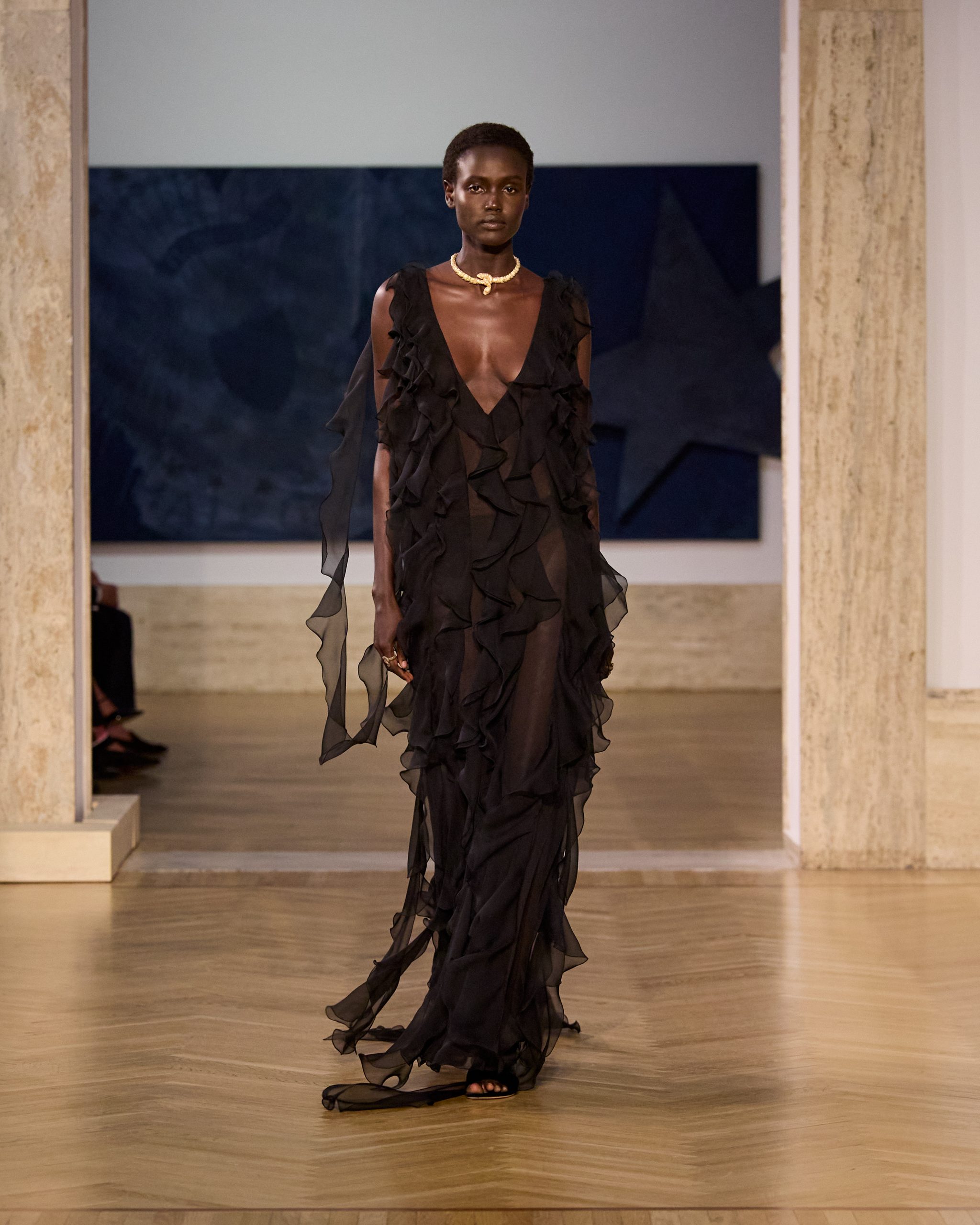 Fendi fw26 runway looks 4x5 061