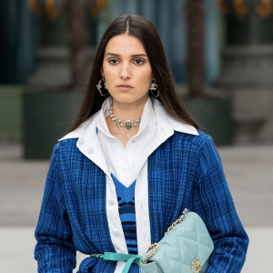 STYLE TIPS: HOW TO WEAR THE CLASSIC BLUE, PANTONE 2020 COLOR OF THE YEAR