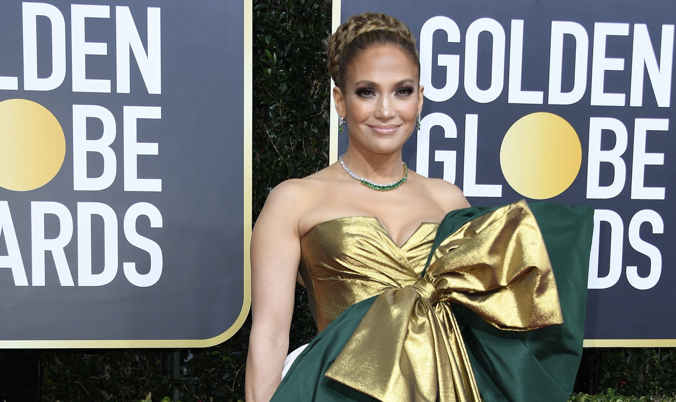 THE BEST LOOKS FROM THE GOLDEN GLOBES 2020 RED CARPET