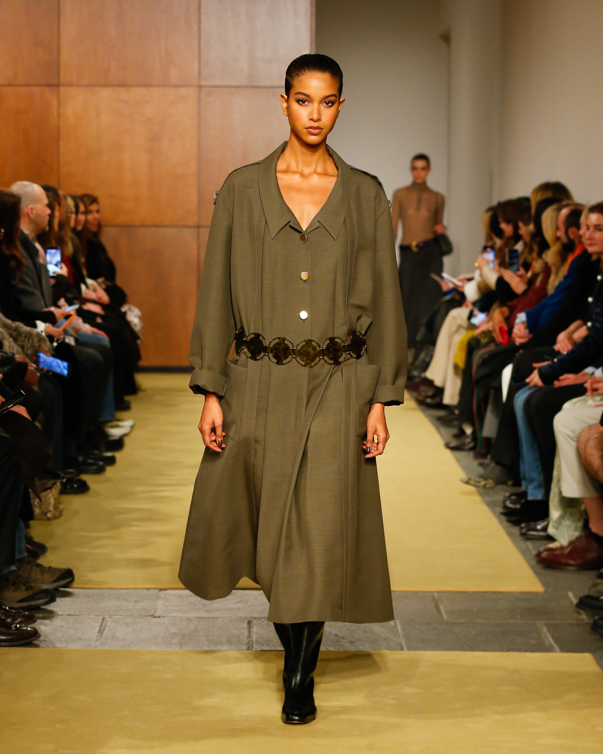 TB_FW26_SHOW_LOOK_020_4X5