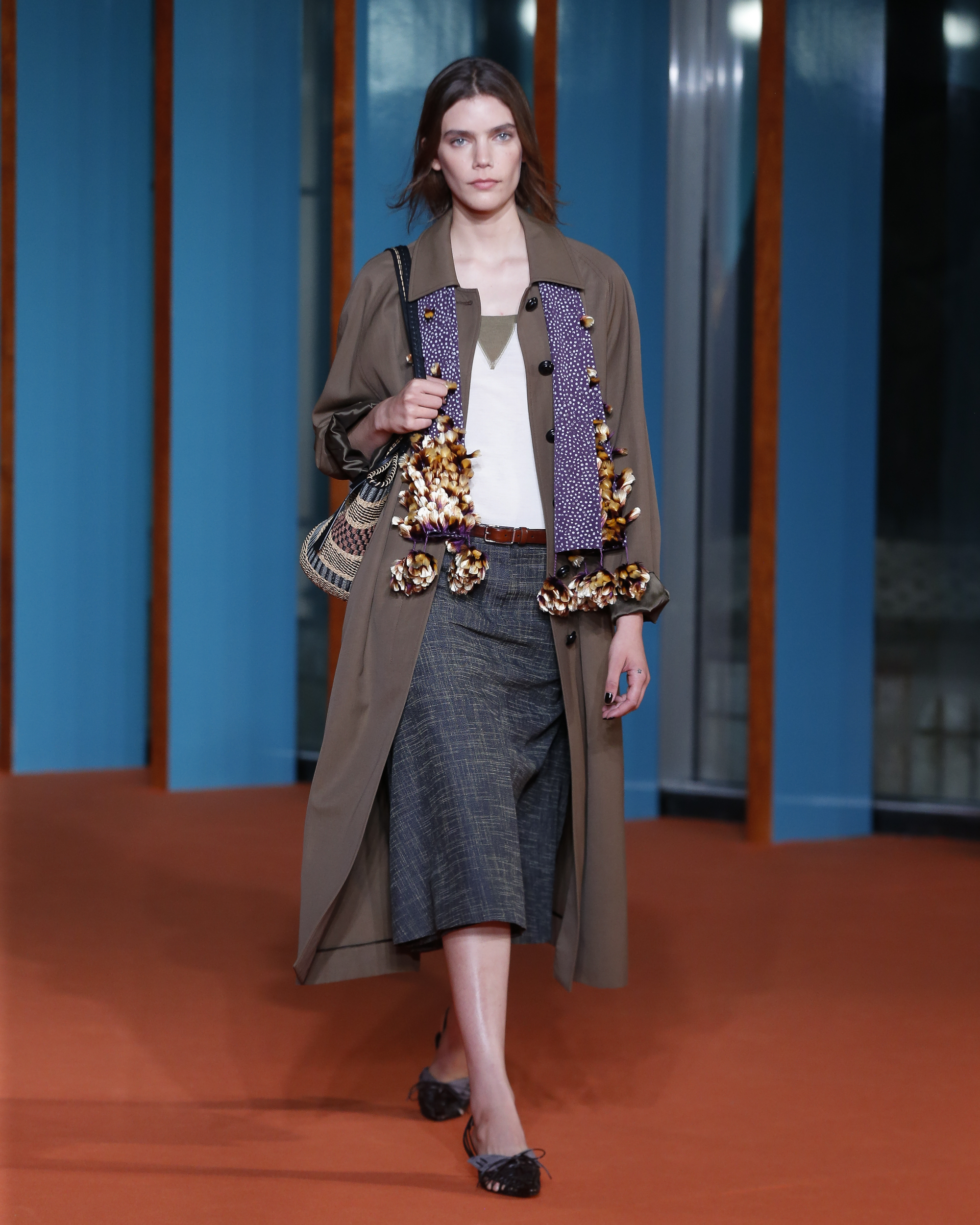TB_SS27_SHOW_LOOK_009_4x5