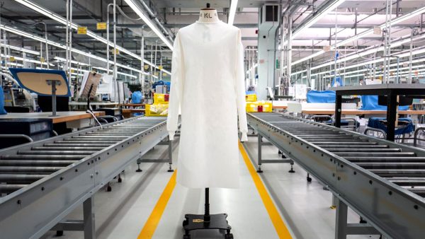 THE ZEGNA GROUP REOPENS PRODUCTION FACILITIES IN ITALY AND SWITZERLAND TO MANUFACTURE PROTECTIVE HOSPITAL SUITS