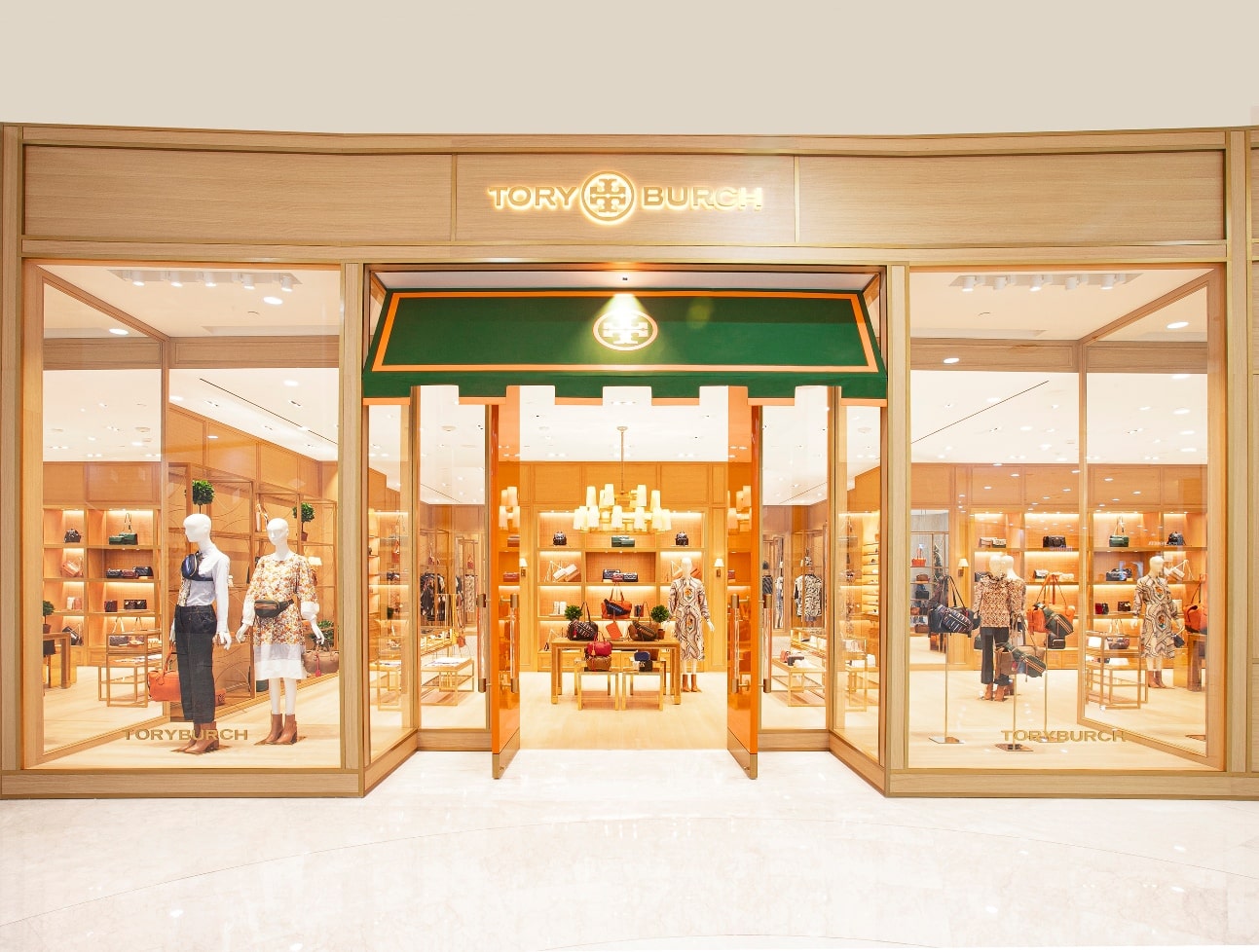 TIME INTERNATIONAL OPENS THE NEW TORY BURCH BOUTIQUE AT SENAYAN CITY - Time  International