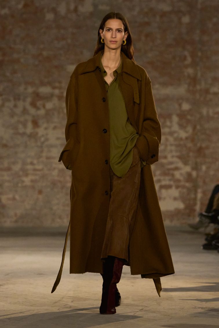 ami_paris_runway_5