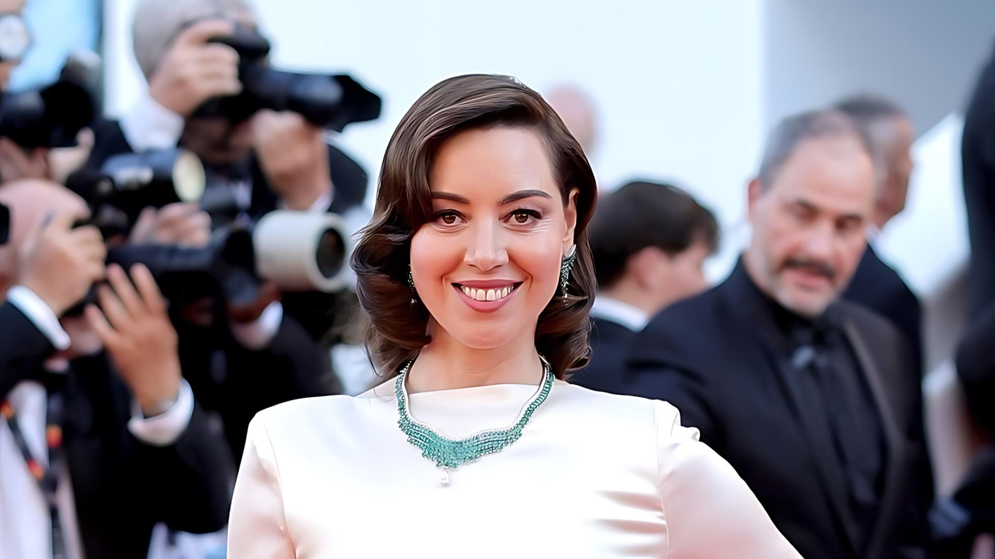 Aubrey Plaza Lights Up Cannes with Piaget