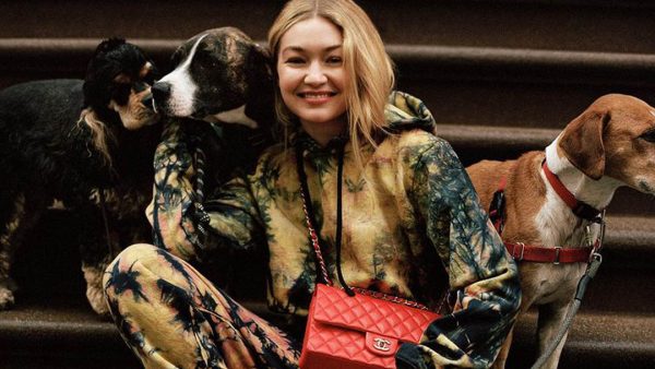 GIGI HADID STYLED THE VERSATILE CHANEL 11.12 BAG