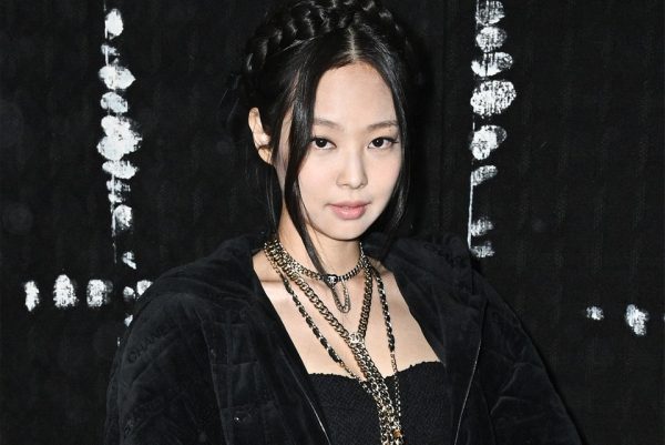 SCENE STEALER: BLACKPINK’S JENNIE ATTENDED CHANEL FALL/WINTER 2022 SHOW