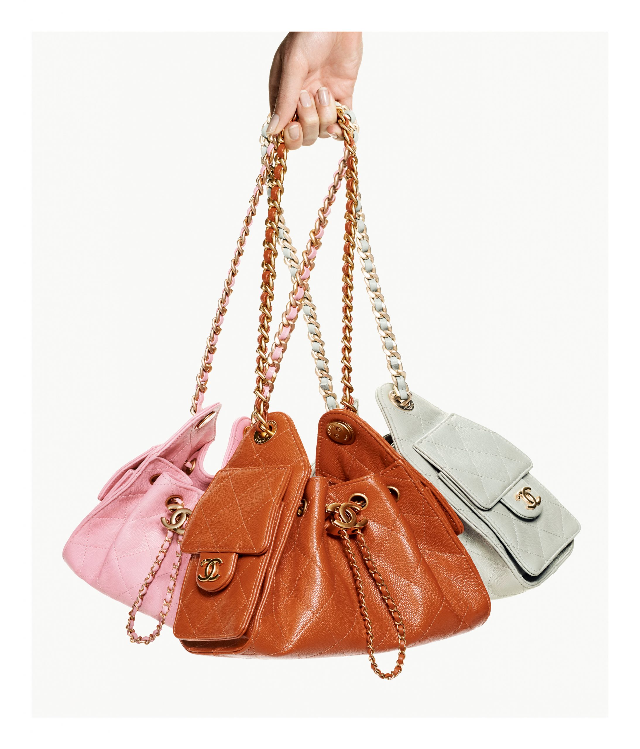 chanel_chanel-25-handbag-campaign-5-HD