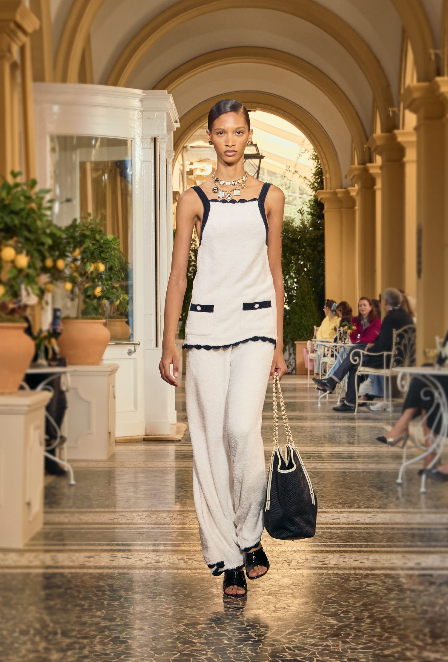 chanel_cruise_2025-26_collection_look-5-LD