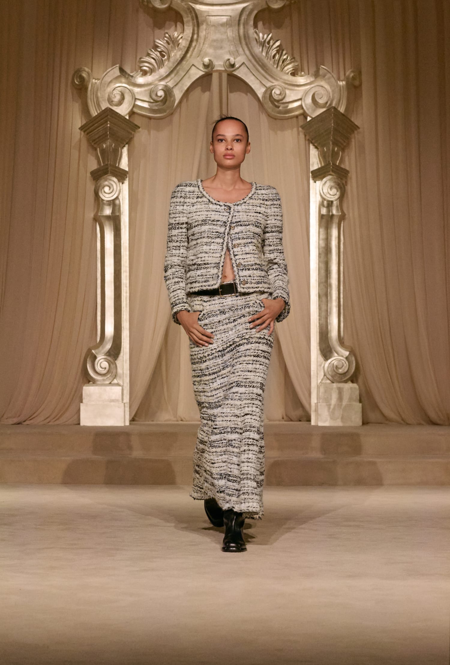 chanel_fw-2025-26-hc-copyright-chanel-look-12-1-LD