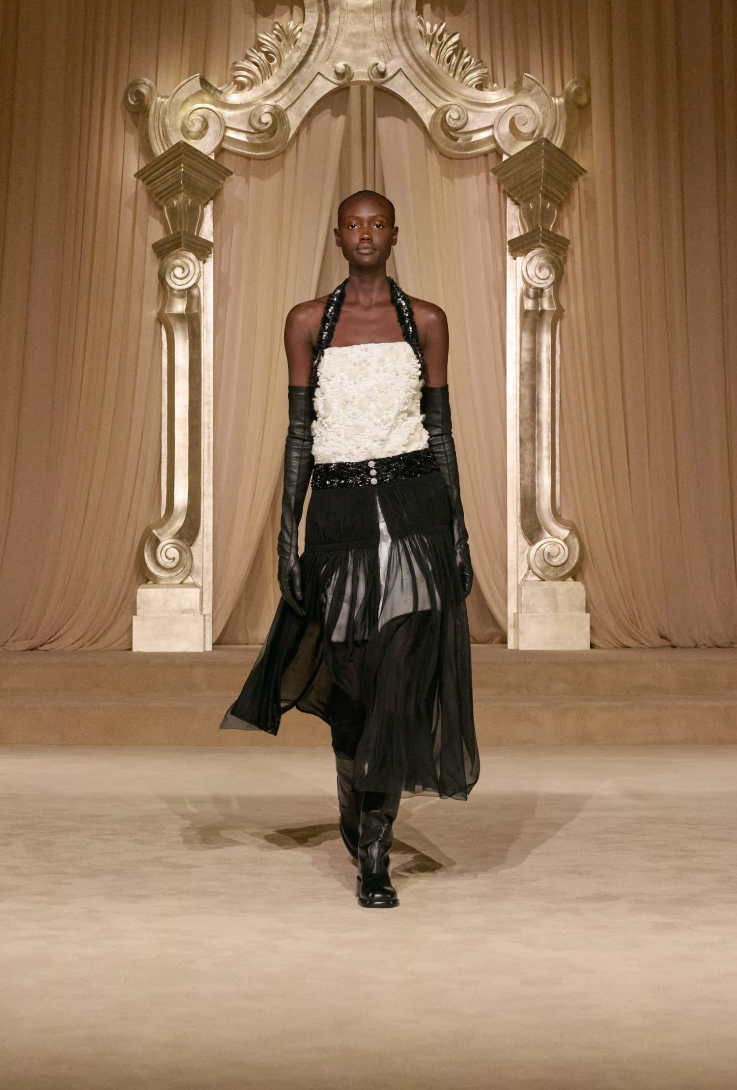 chanel_fw-2025-26-hc-copyright-chanel-look-34-1-LD