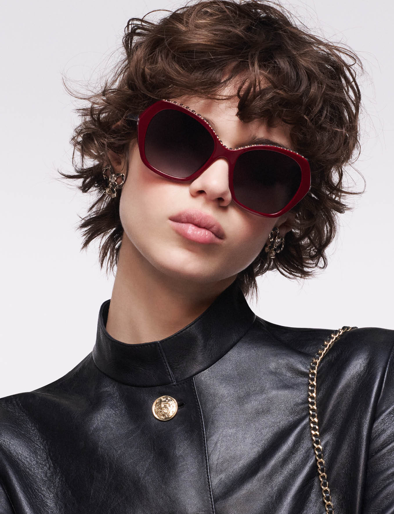 chanel_fw25-eyewear-campaign_photographs-by-david-sims_copyright-chanel-4-HD