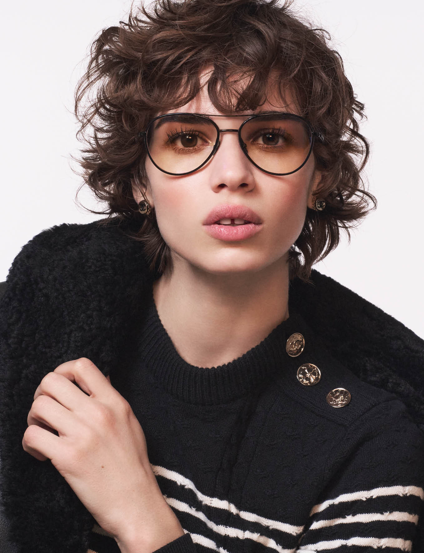 chanel_fw25_eyewear-campaign_photographs-by-david-sims_copyright-chanel-5-HD
