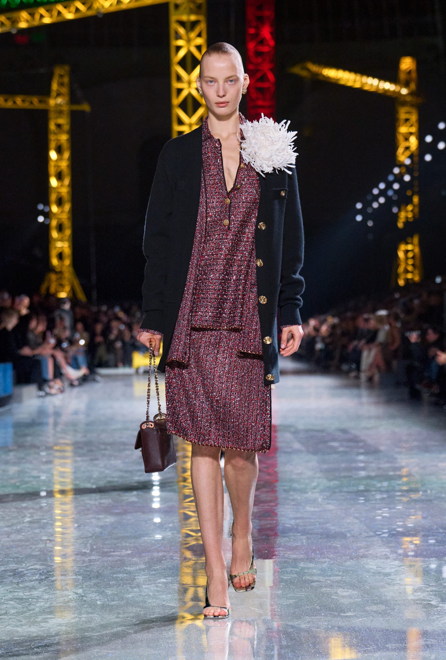 chanel_fw26-copyright-chanel-look-14-HD