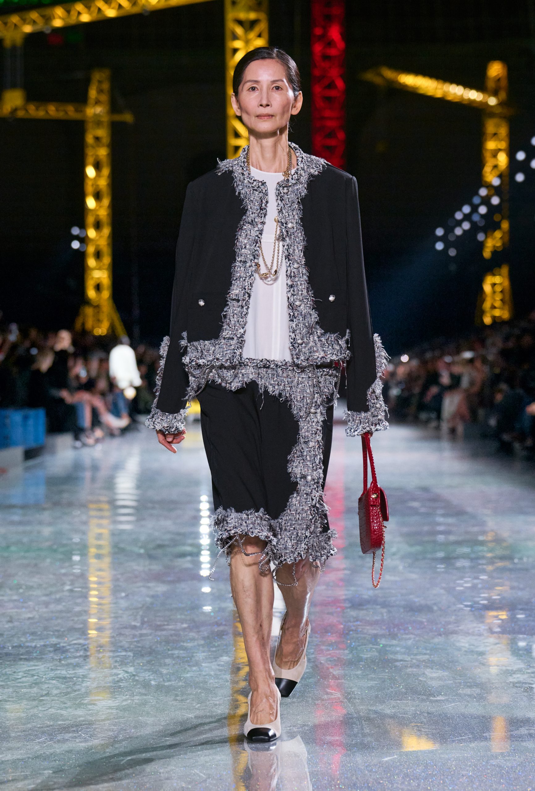 chanel_fw26-copyright-chanel-look-28-HD