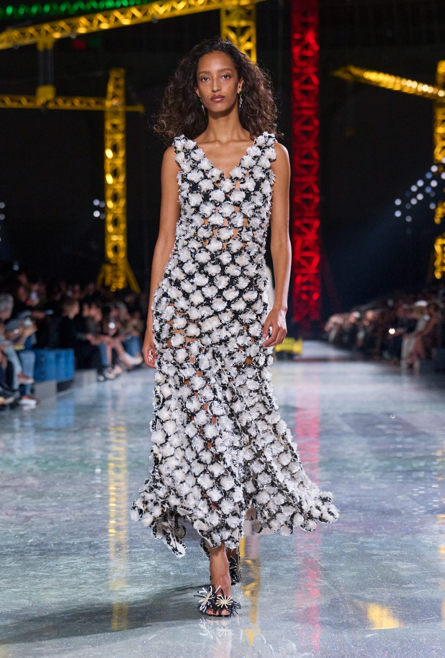 chanel_fw26-copyright-chanel-look-41-HD