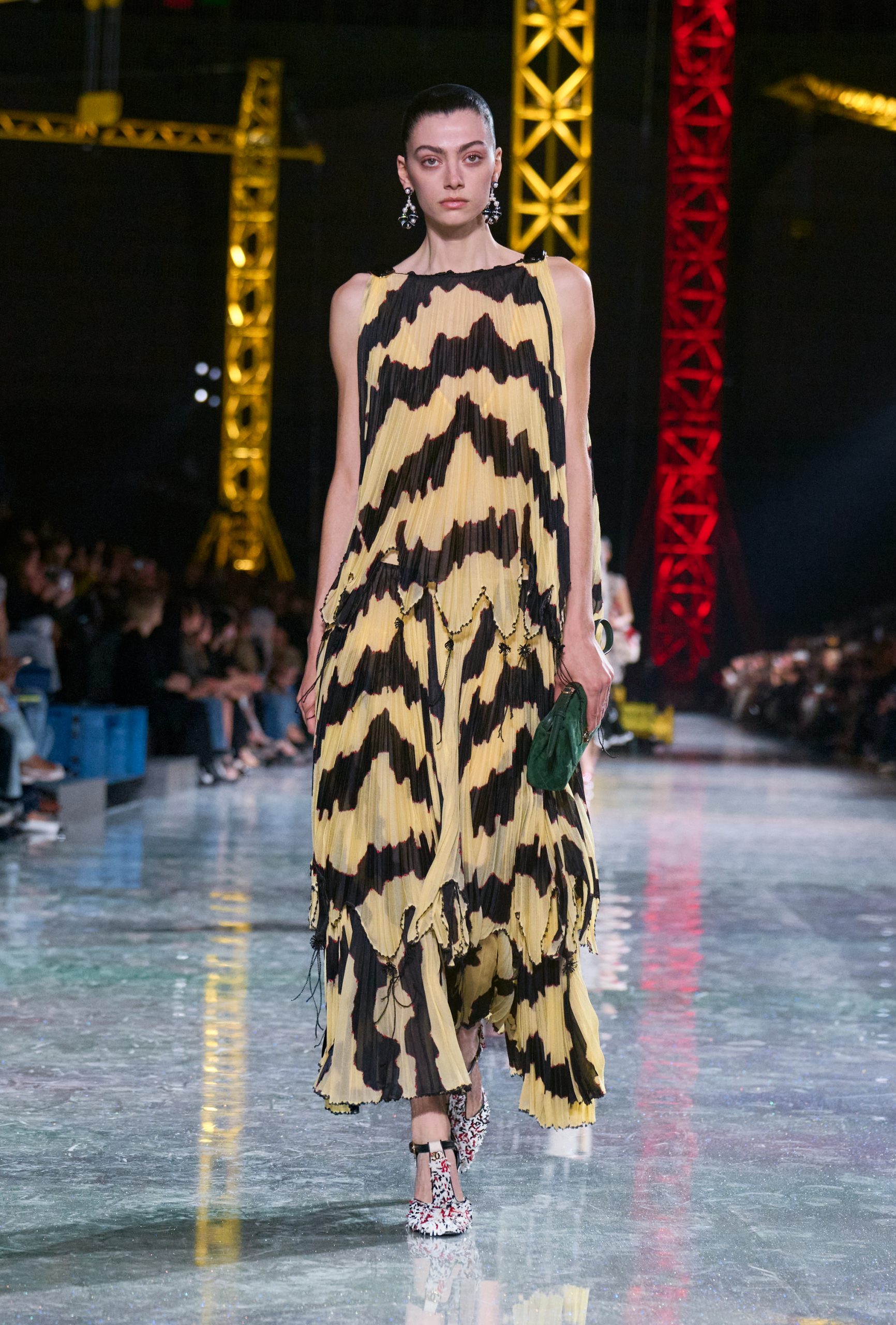 chanel_fw26-copyright-chanel-look-55-HD